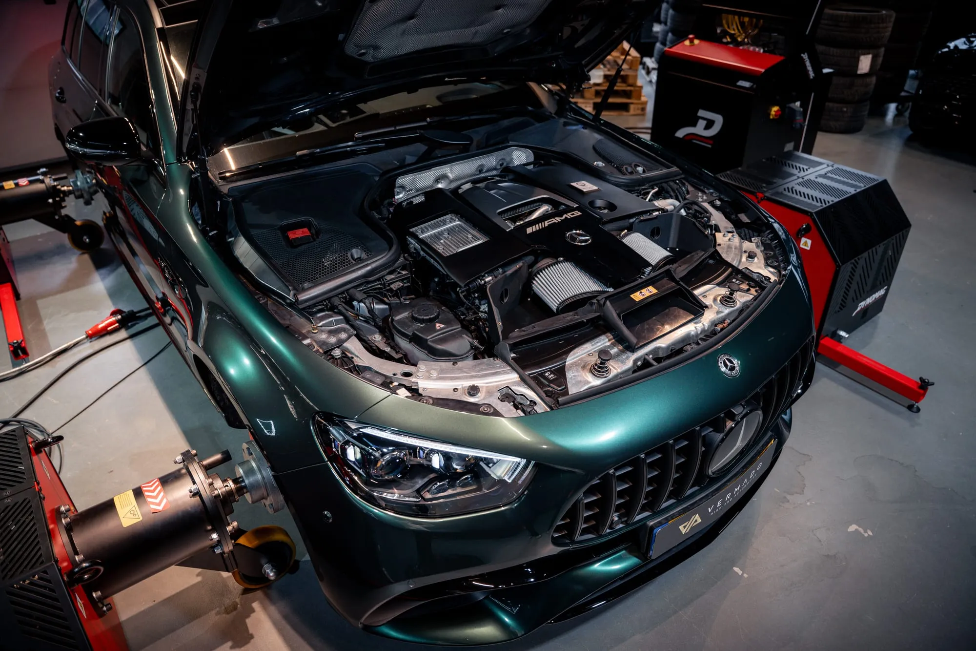 E63 S · motor