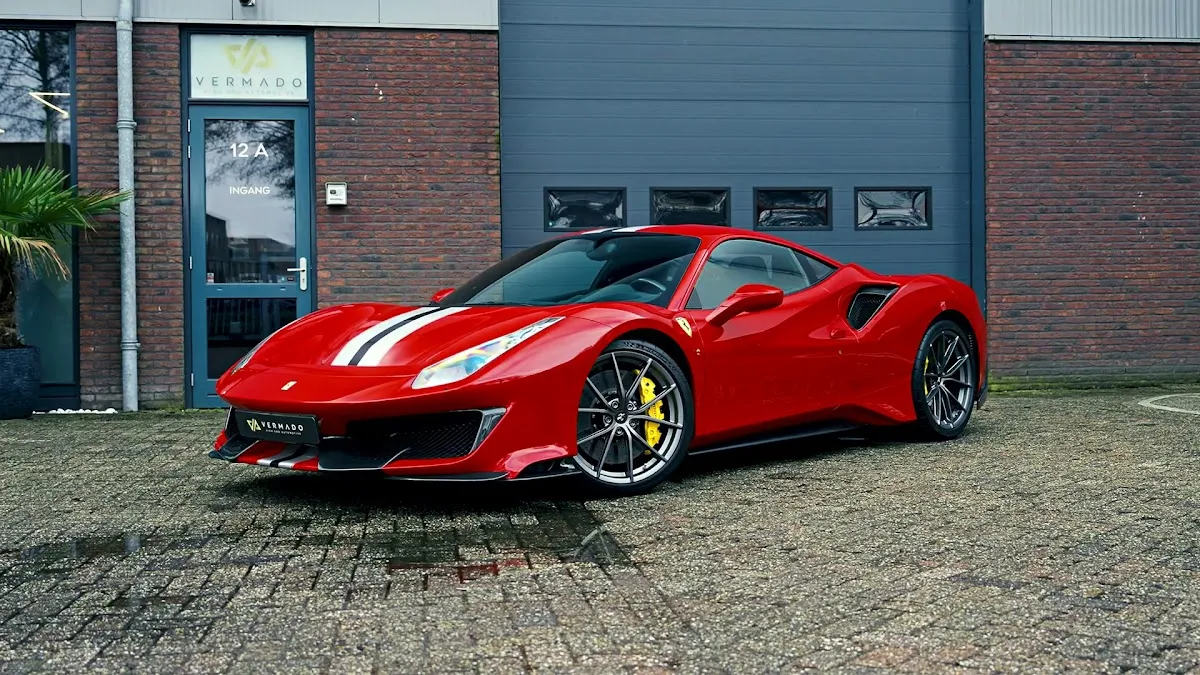 Vermado service voor Ferrari