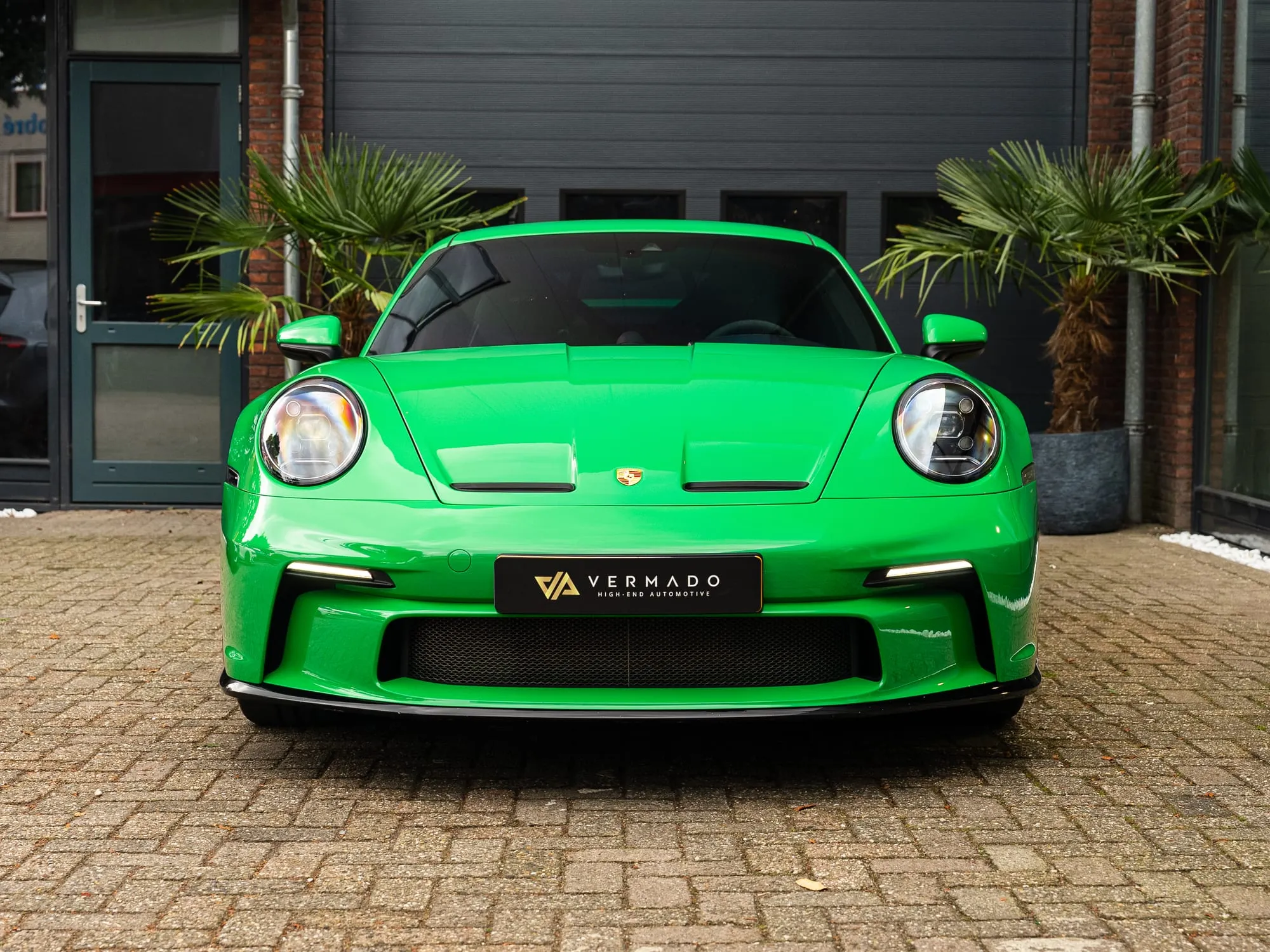 GT3 · showroom