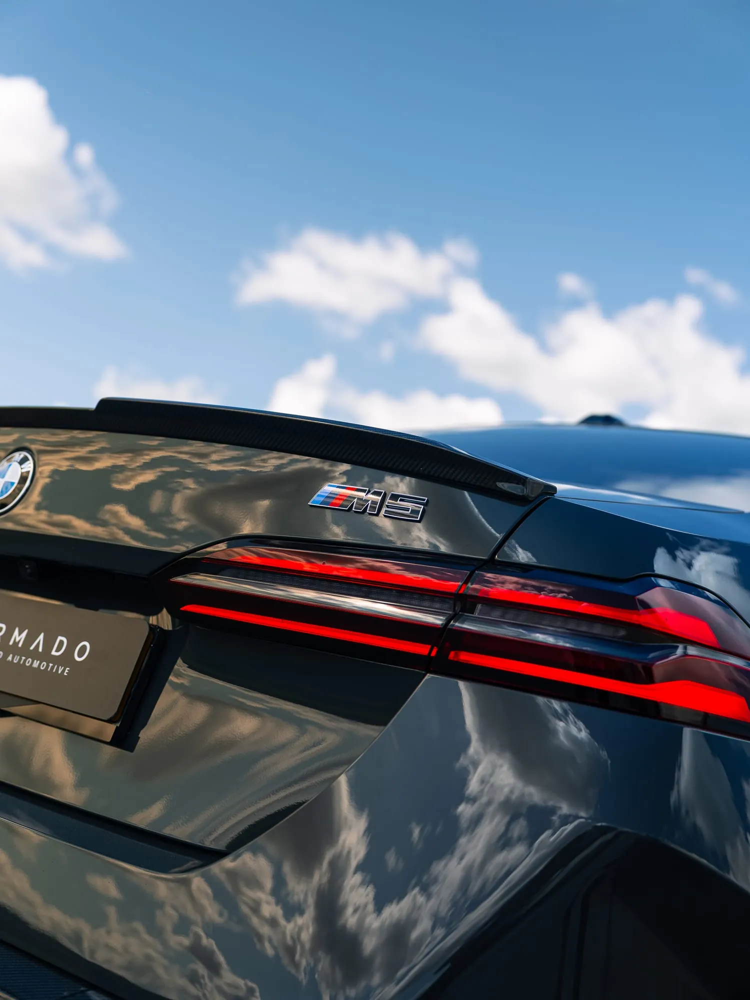 M5 G90